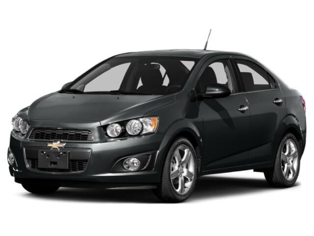 2015 CHEVROLET Sonic