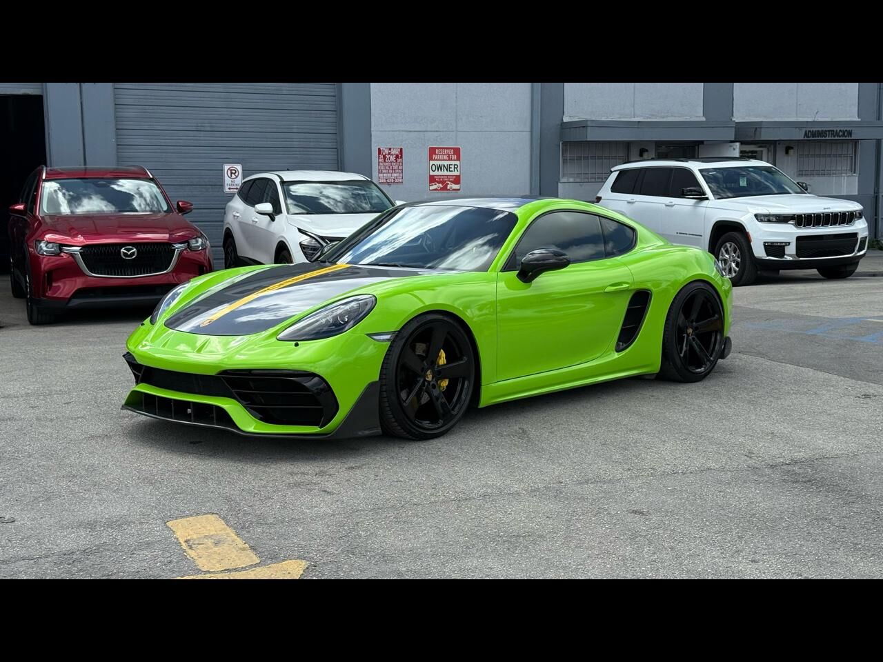 2018 PORSCHE 718