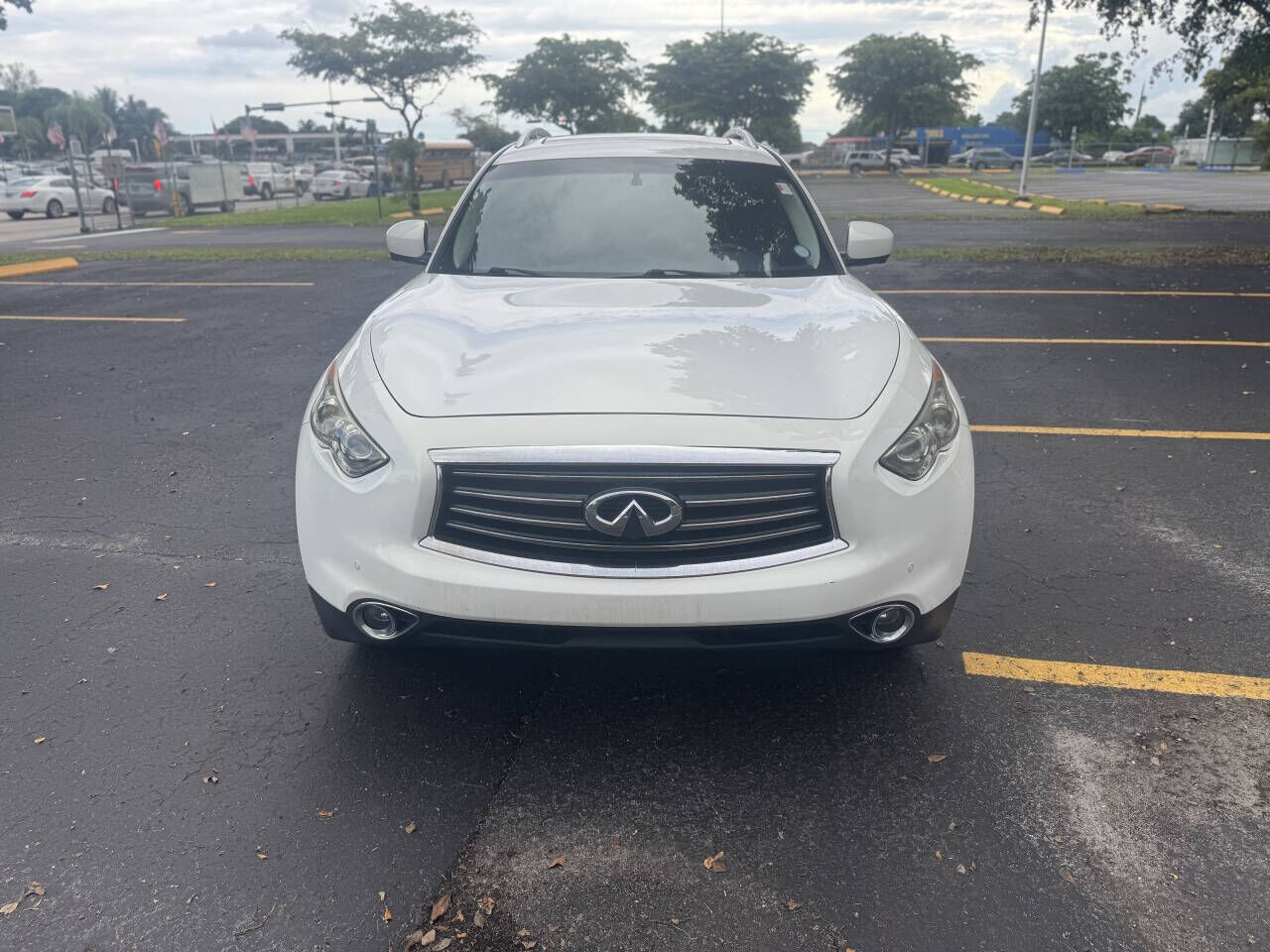 2014 INFINITI QX70