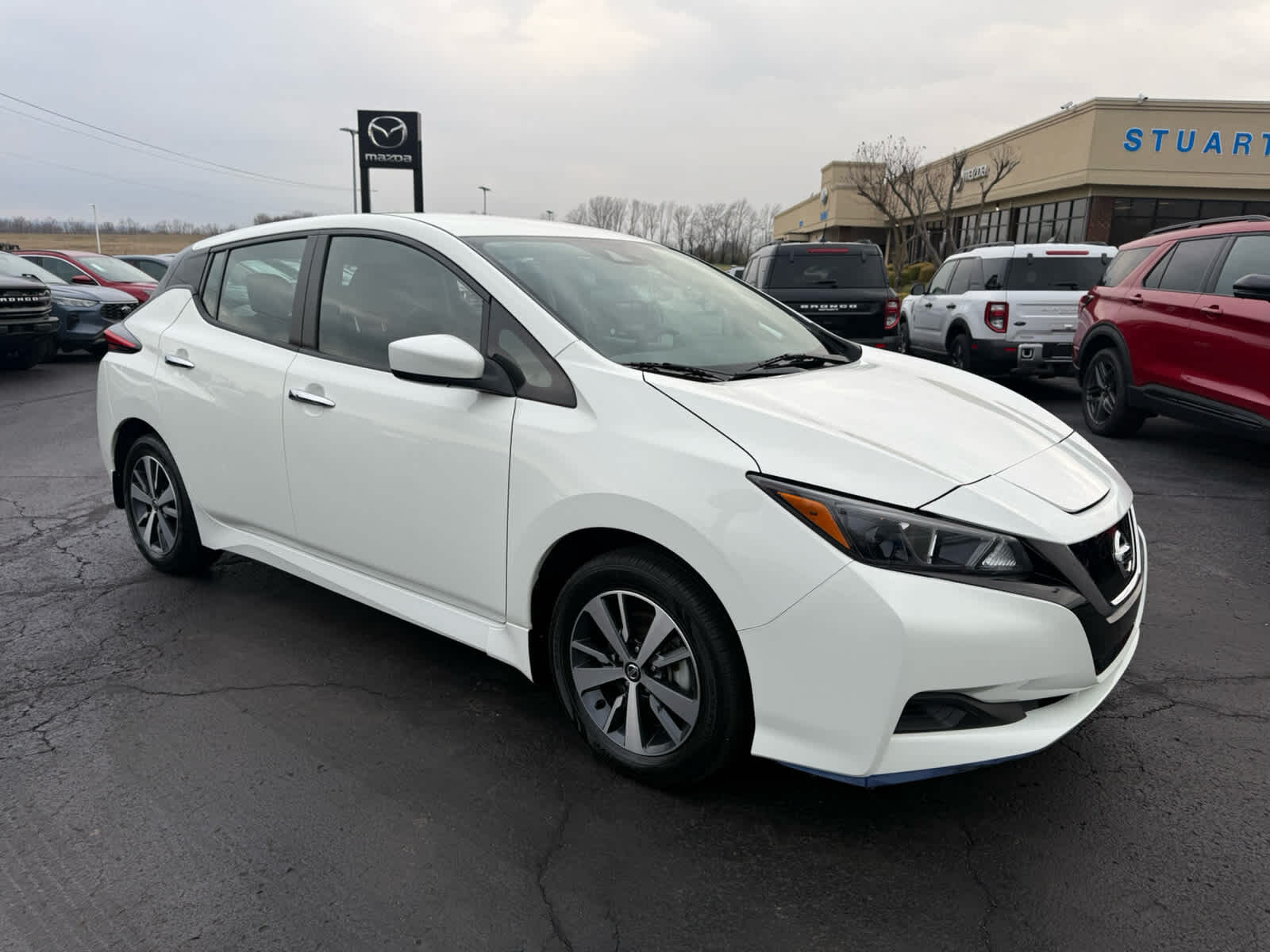 2022 NISSAN Leaf