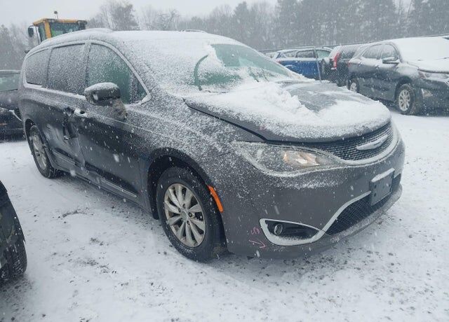 2018 CHRYSLER Pacifica