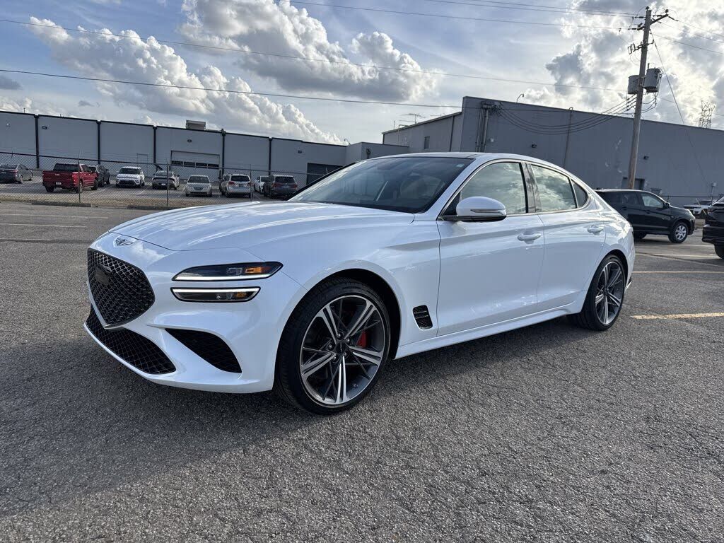 2025 GENESIS G70