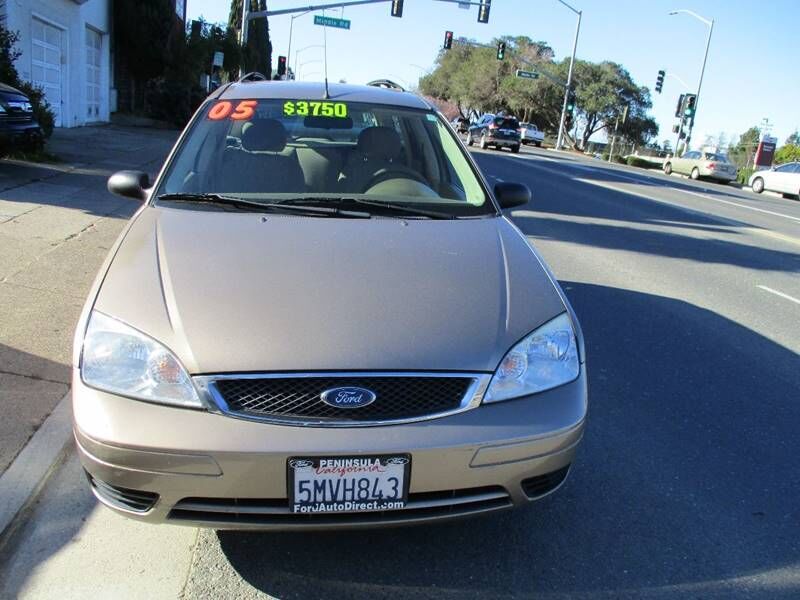 2005 FORD Focus