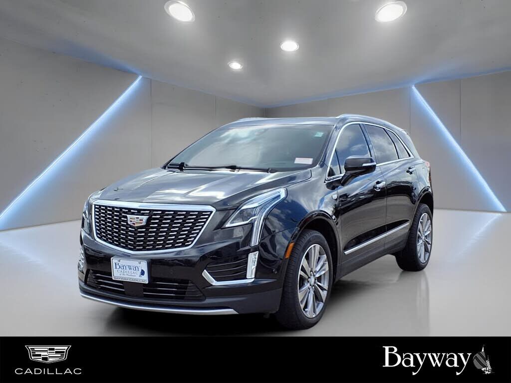 2022 CADILLAC XT5