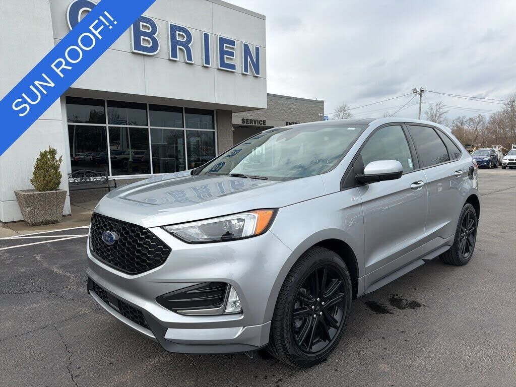 2022 FORD Edge