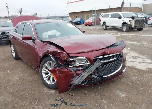 2016 CHRYSLER 300