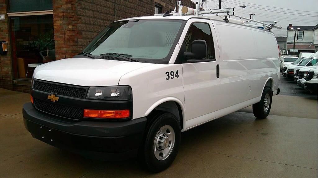 2025 CHEVROLET Express