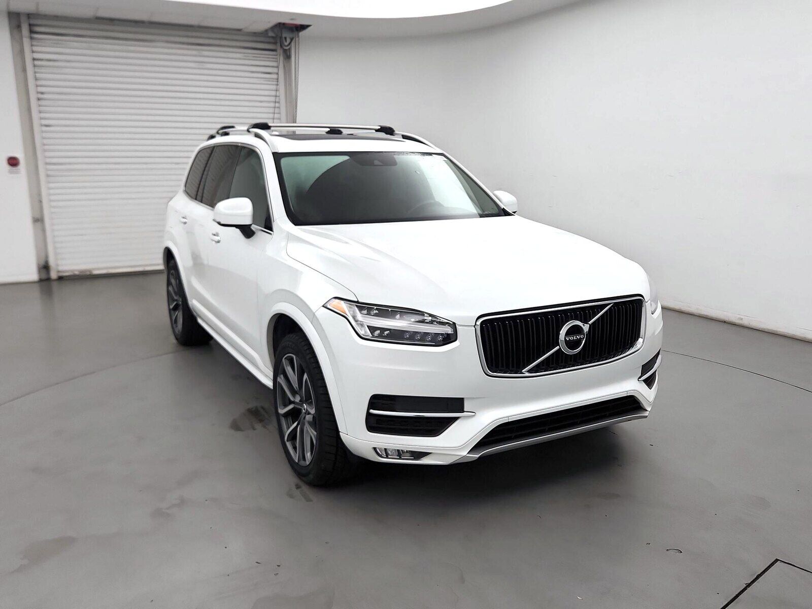 2019 VOLVO XC90