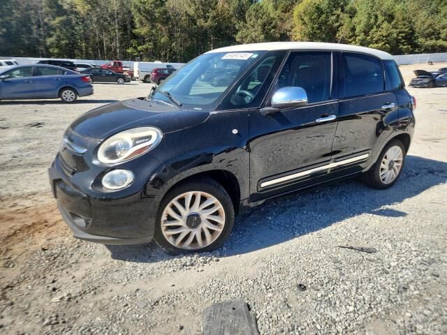 2015 FIAT 500L