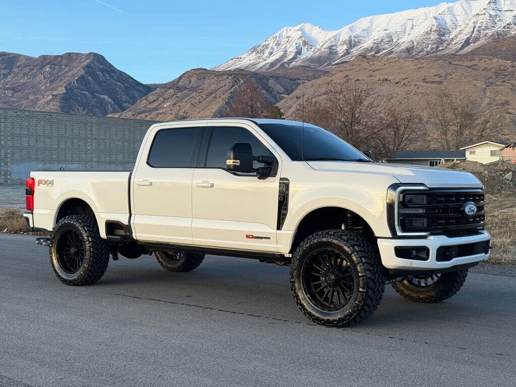 2024 FORD F-350