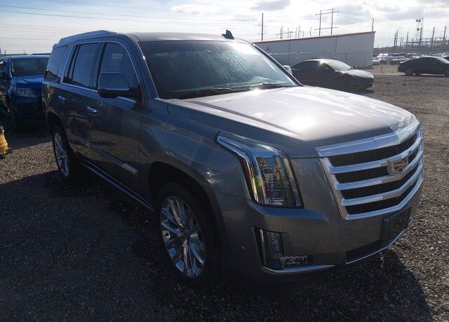 2018 CADILLAC Escalade