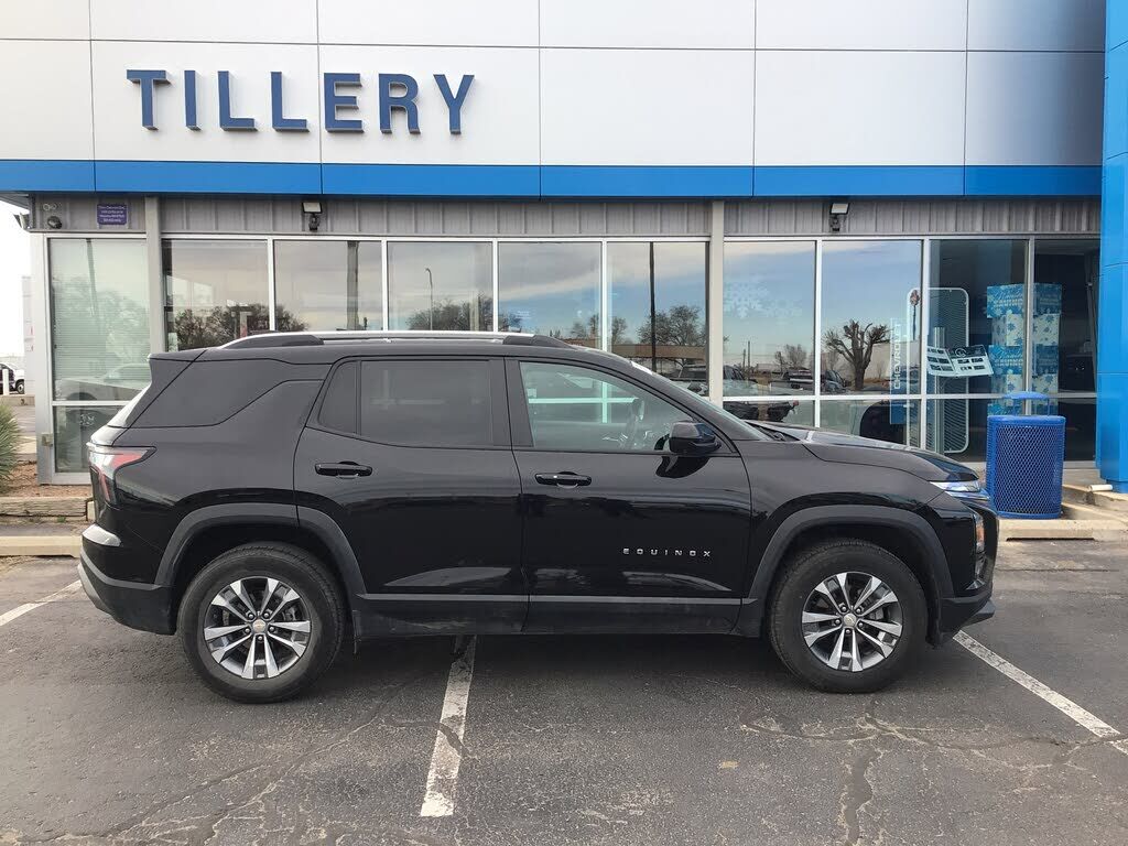 2025 CHEVROLET Equinox