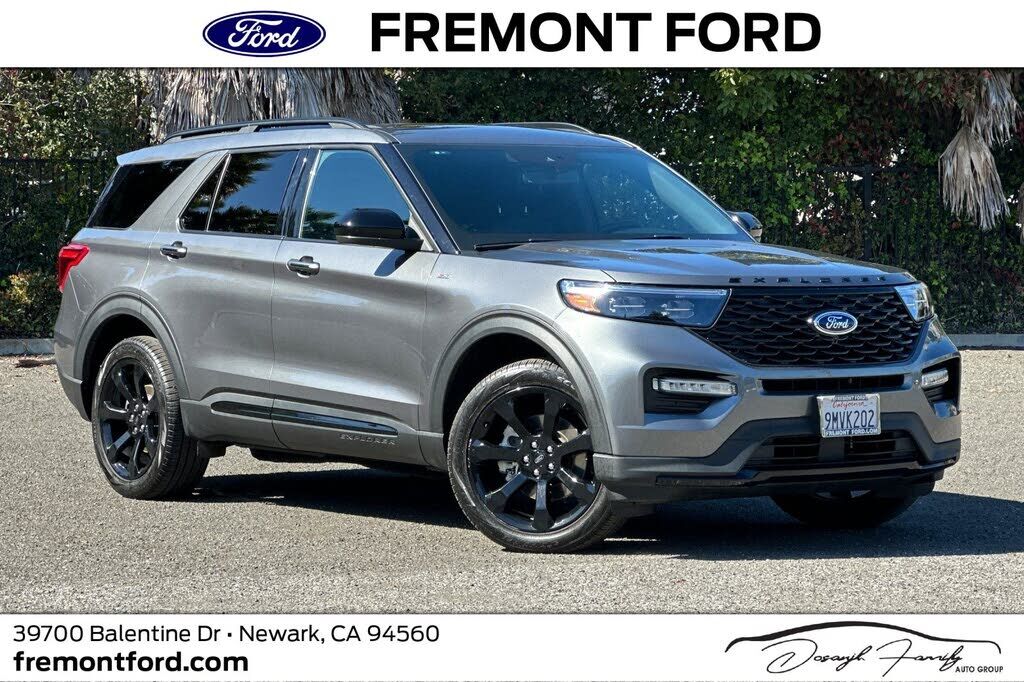 2024 FORD Explorer