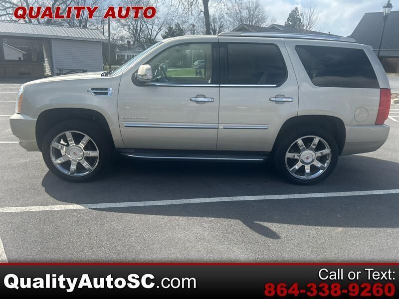 2014 CADILLAC Escalade