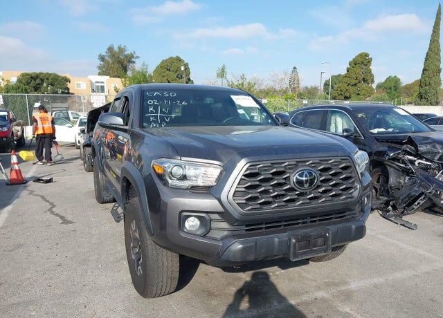 2021 TOYOTA Tacoma