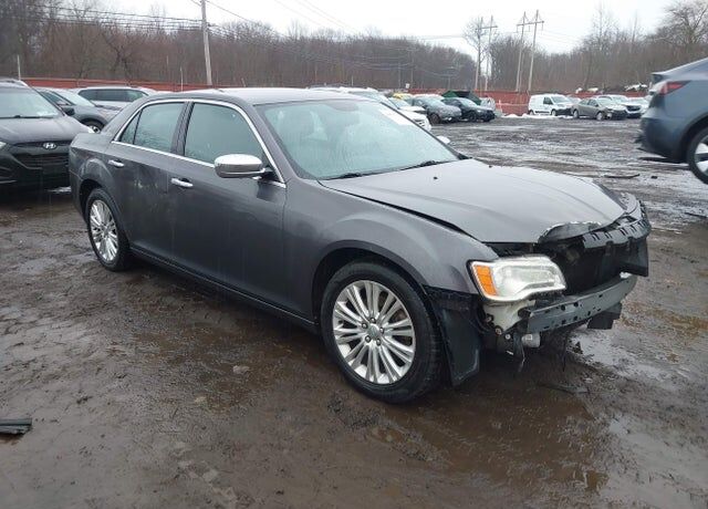 2013 CHRYSLER 300