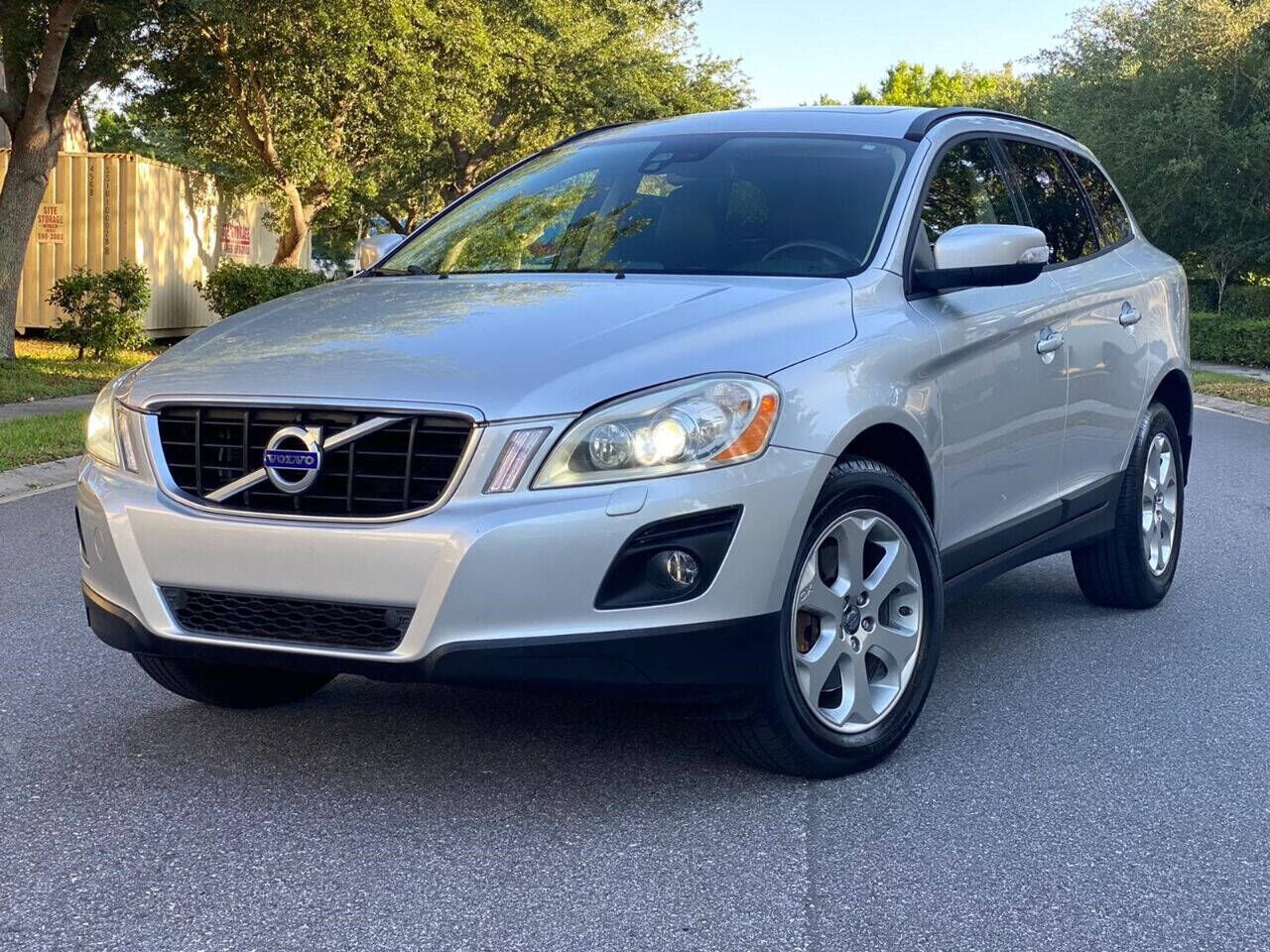 2010 VOLVO XC60