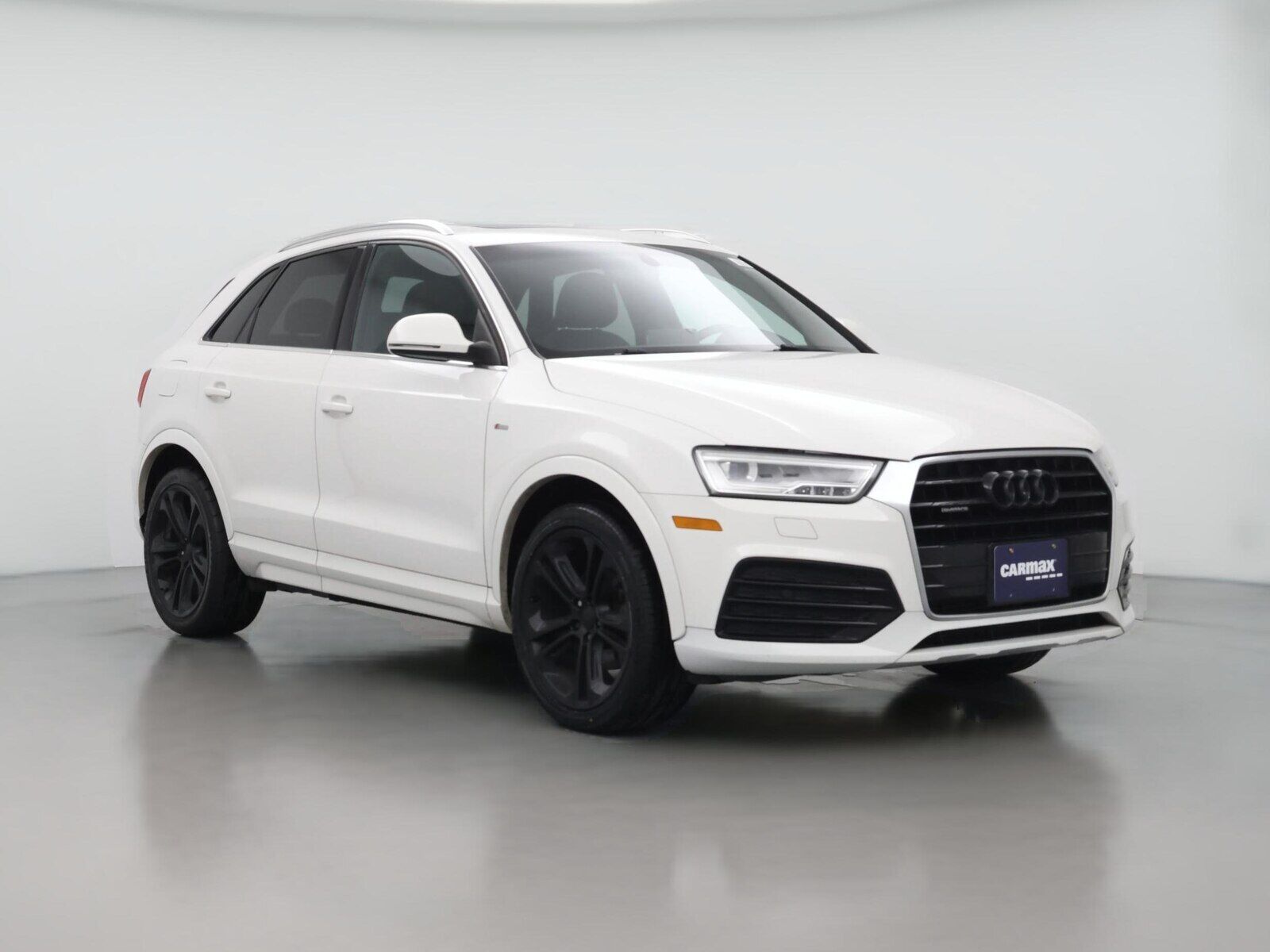 2016 AUDI Q3