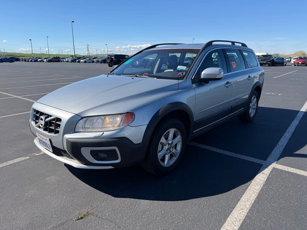 2010 VOLVO XC70