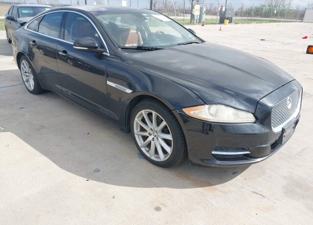 2013 JAGUAR XJ