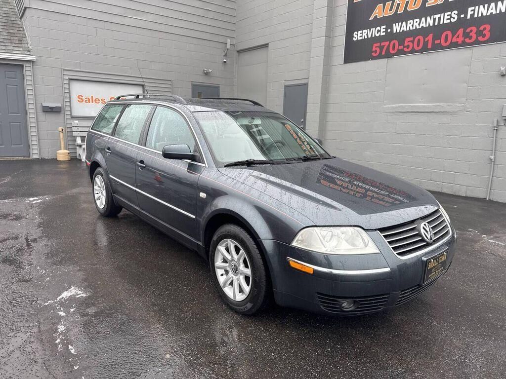 2004 VOLKSWAGEN Passat