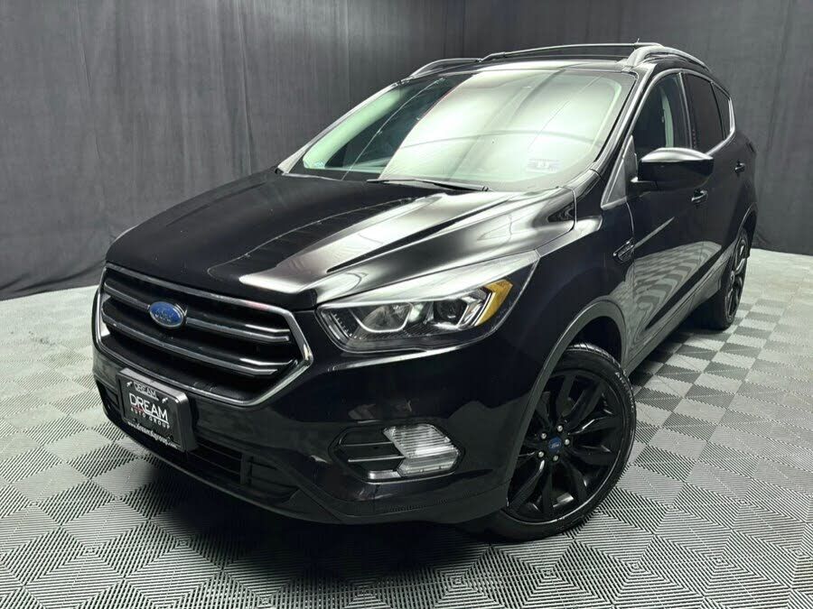 2019 FORD Escape