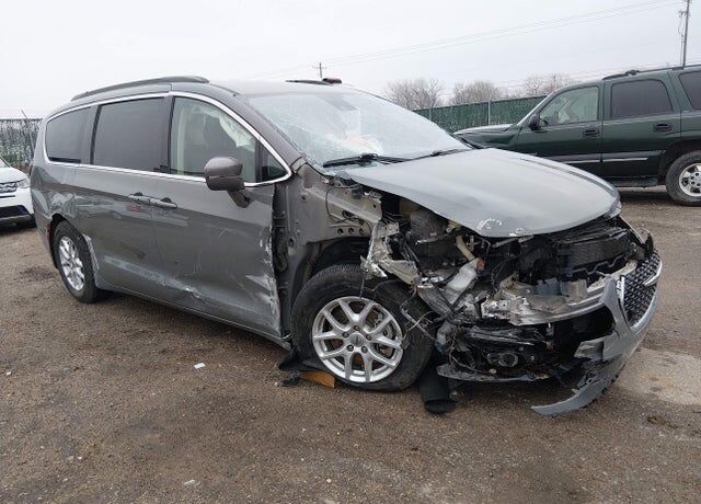 2022 CHRYSLER Pacifica