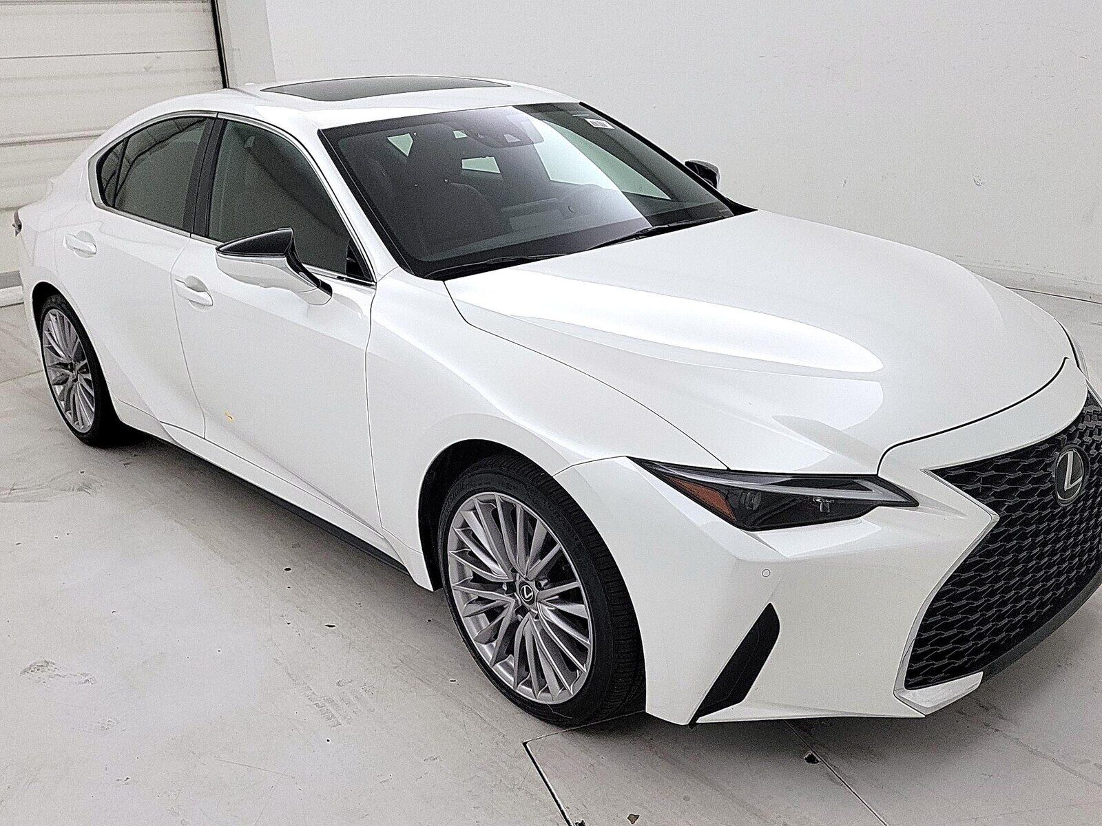 2024 LEXUS IS
