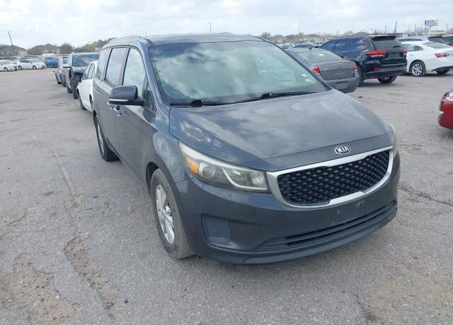 2016 KIA Sedona