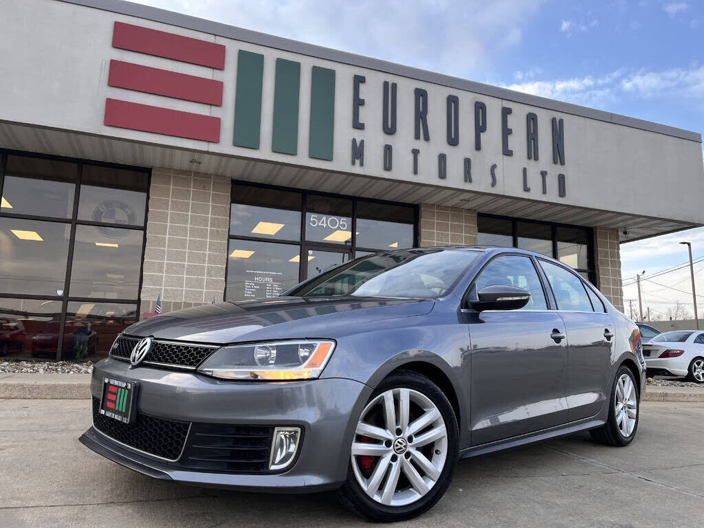 2012 VOLKSWAGEN Jetta
