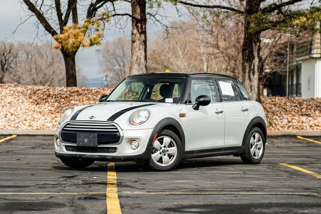 2016 MINI Cooper