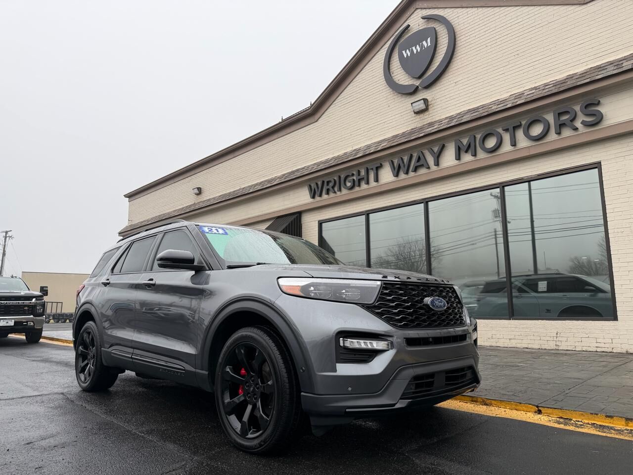 2021 FORD Explorer