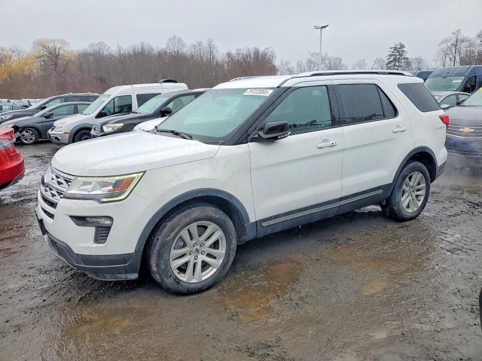 2019 FORD Explorer