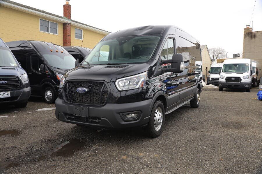 2023 FORD Transit