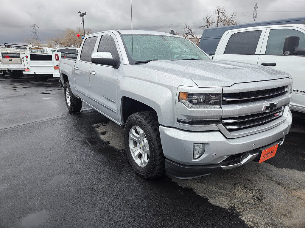 2017 CHEVROLET Silverado
