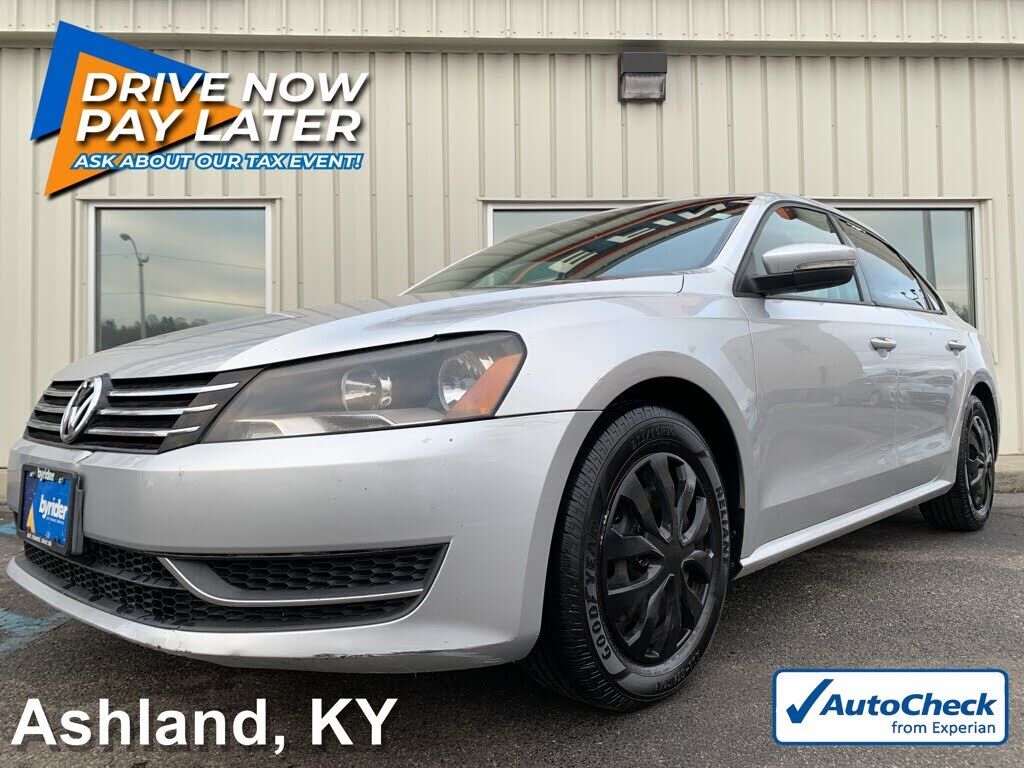 2014 VOLKSWAGEN Passat