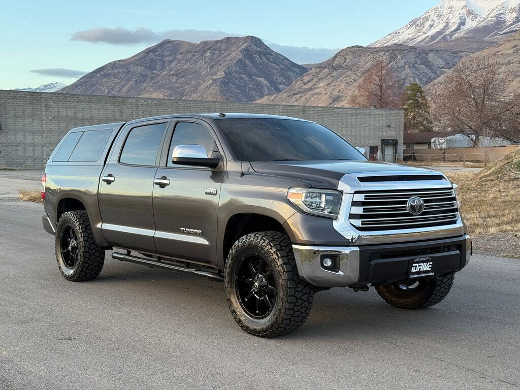2018 TOYOTA Tundra