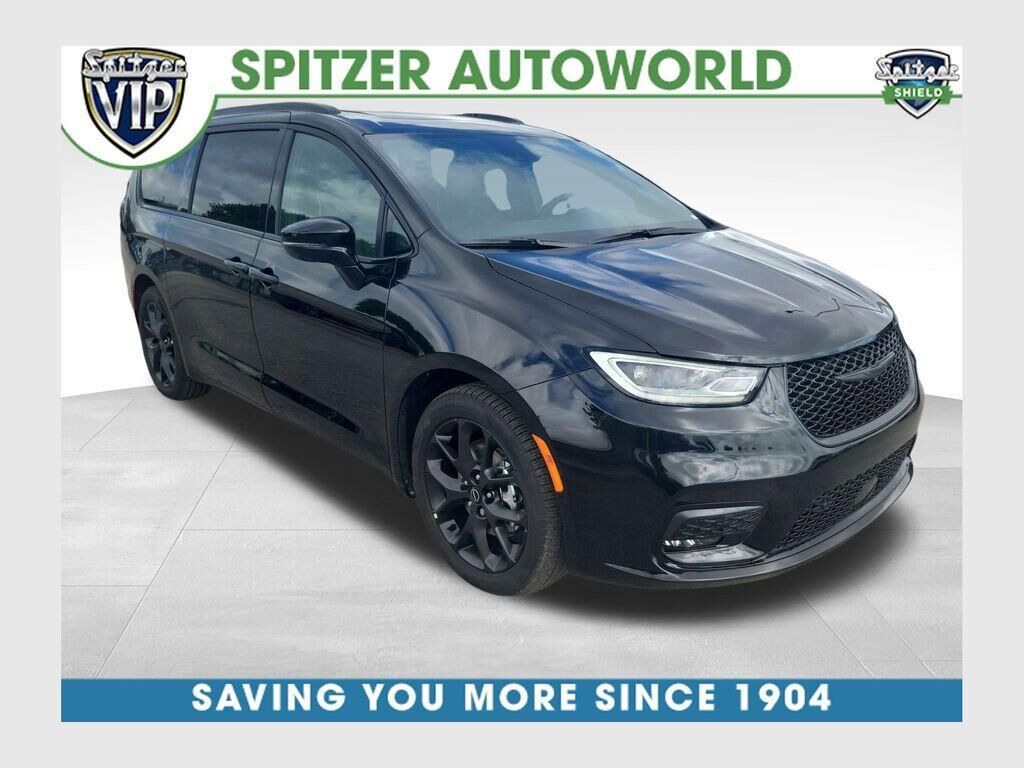 2026 CHRYSLER Pacifica