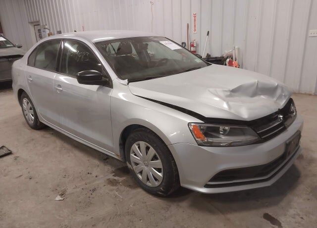 2016 VOLKSWAGEN Jetta