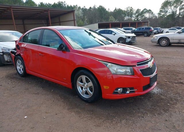 2013 CHEVROLET Cruze