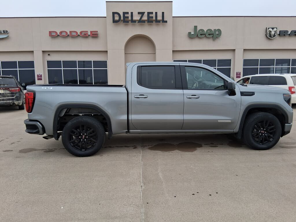 2023 GMC Sierra