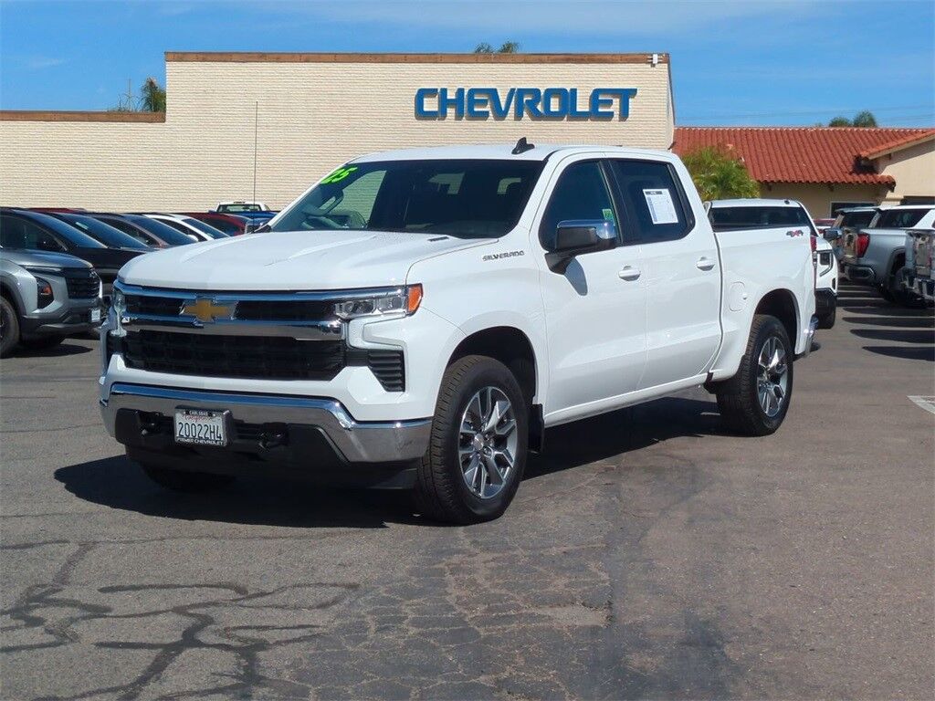 2025 CHEVROLET Silverado