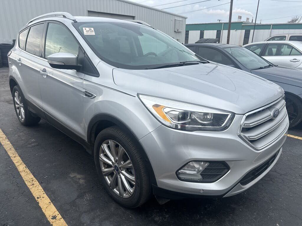 2018 FORD Escape