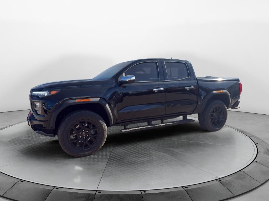 2024 GMC Canyon