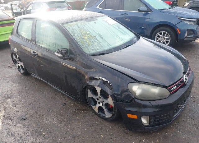 2010 VOLKSWAGEN GTI
