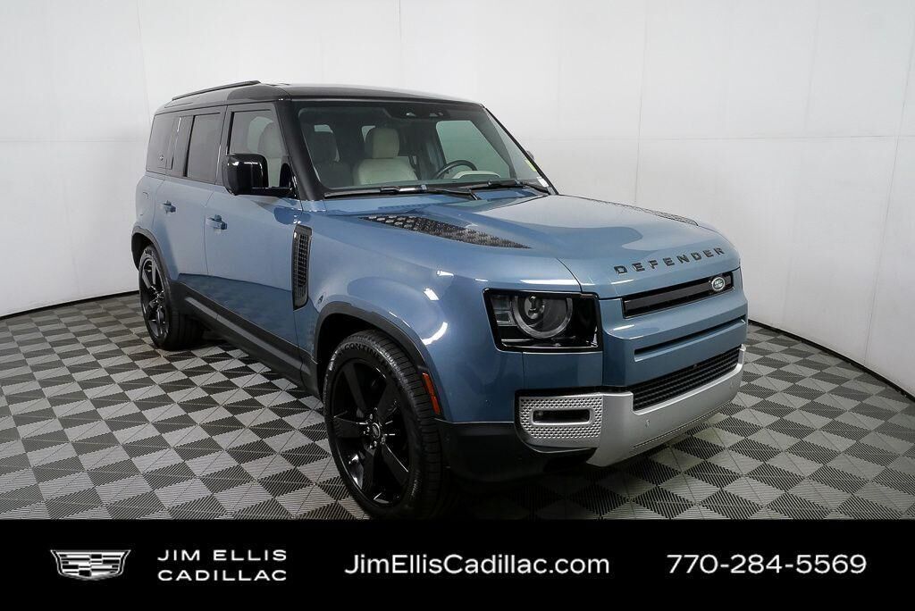 2023 LAND ROVER Defender