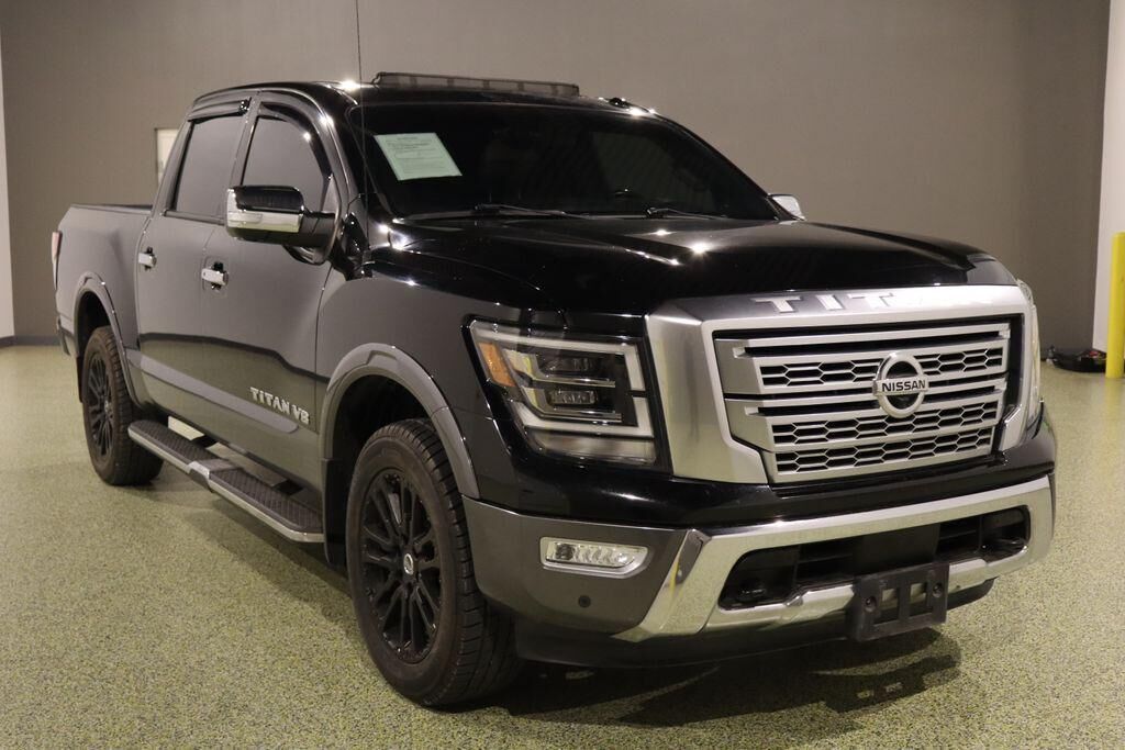 2020 NISSAN Titan