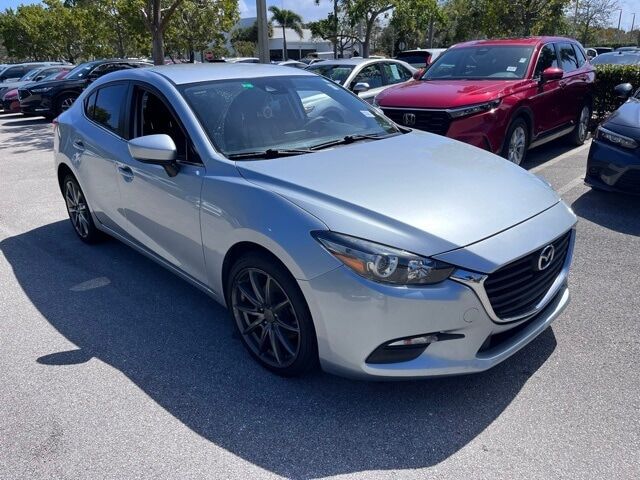 2018 MAZDA Mazda3
