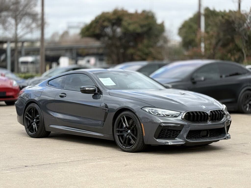 2020 BMW M8