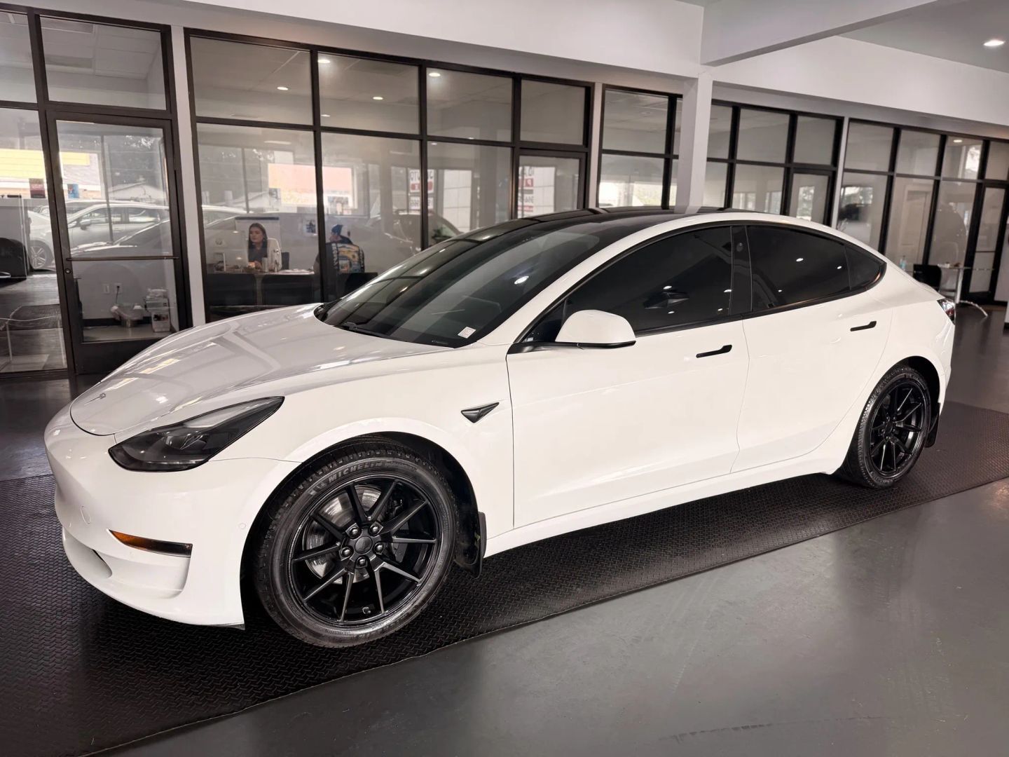 2021 TESLA Model 3